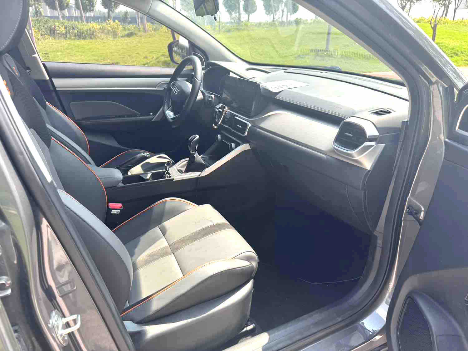 GEELY Coolray 2024 #12 GEELY Coolray 2024 imagem de carro #12