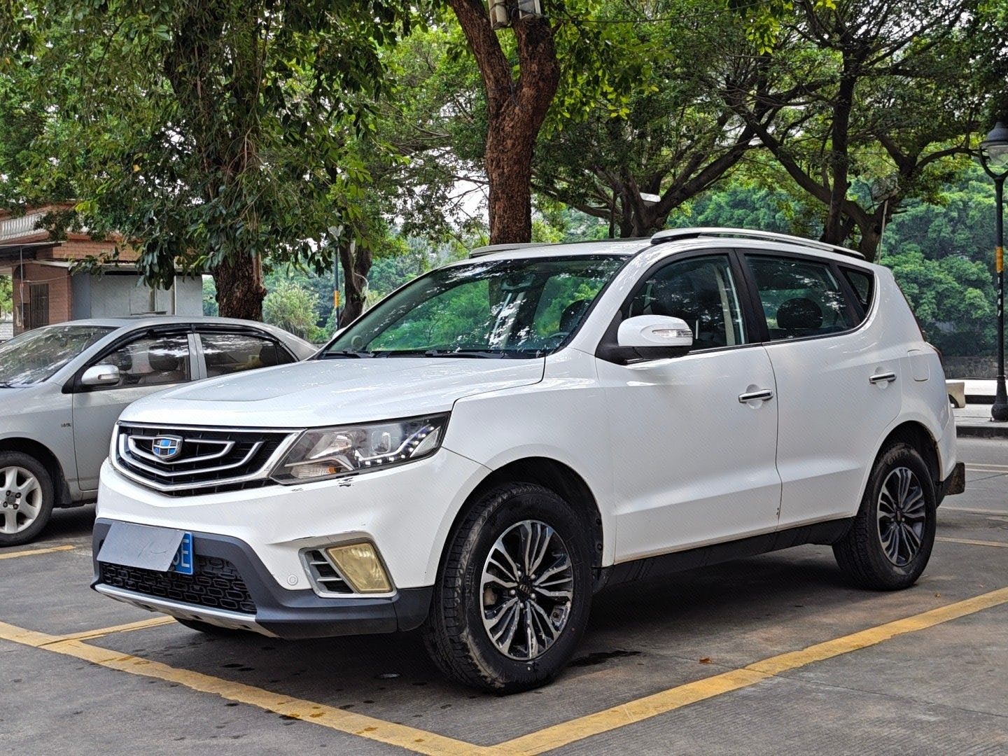 GEELY Vision X6 2017 GEELY Vision X6 2017 car image