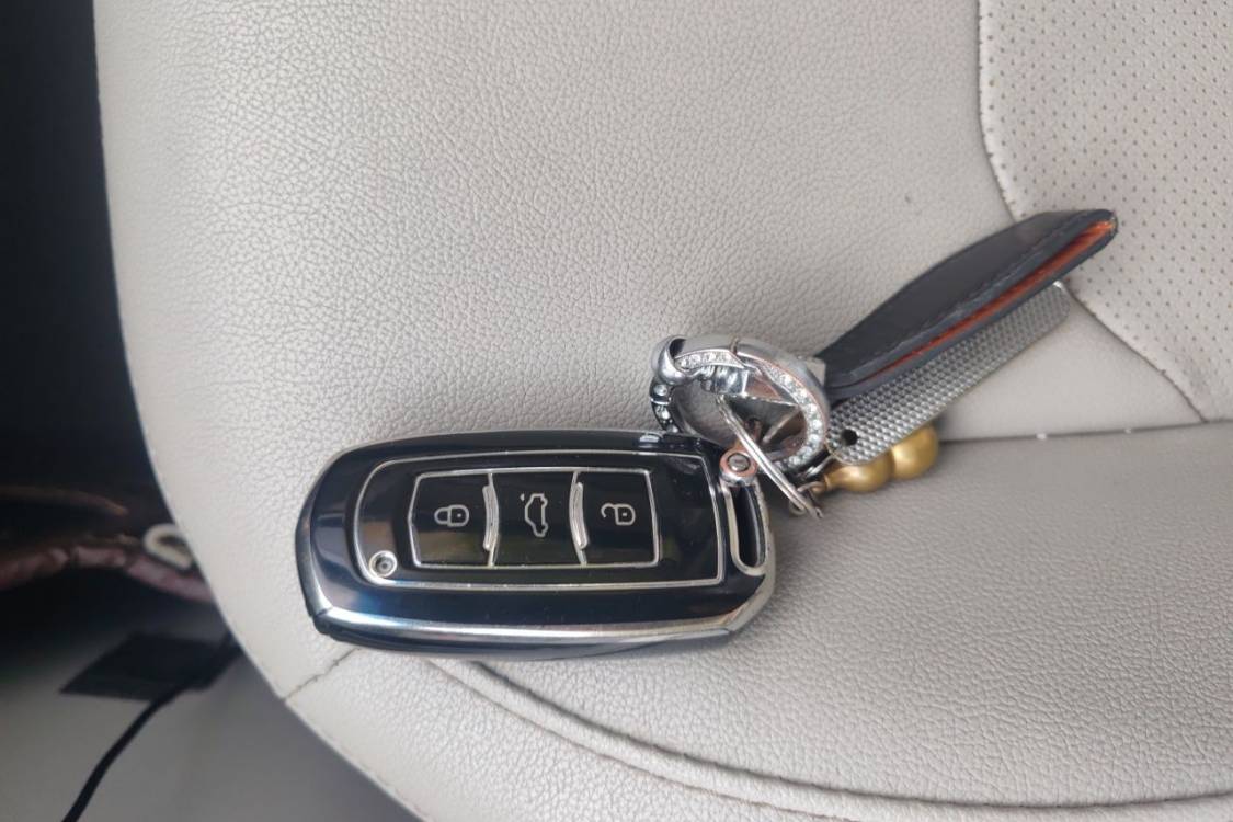 GEELY Emgrand 2015 #28 GEELY Emgrand 2015 image de voiture #28