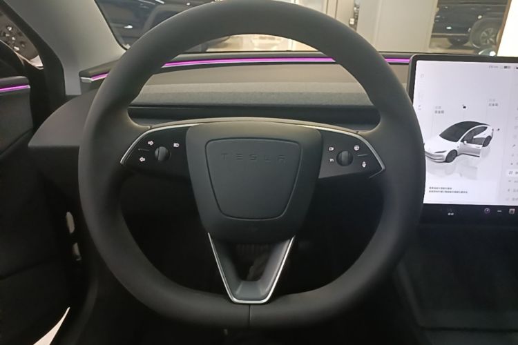 Tesla Model 3 2023 #15 Tesla Model 3 2023 car image #15