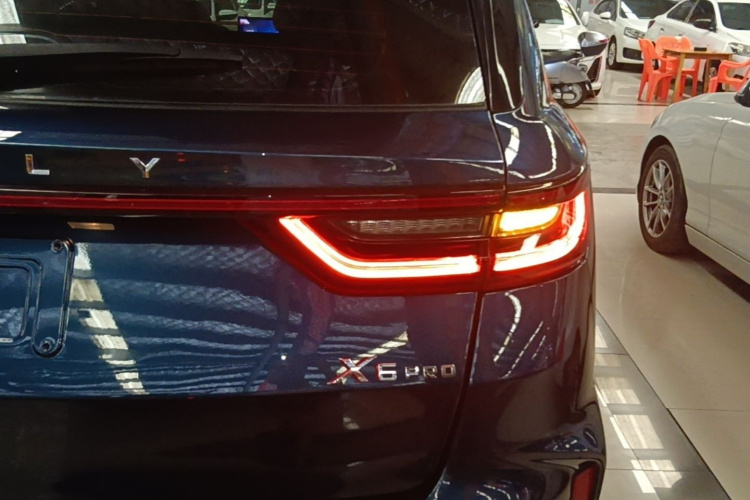 GEELY Vision X6 2022 #8 GEELY Vision X6 2022 car image #8