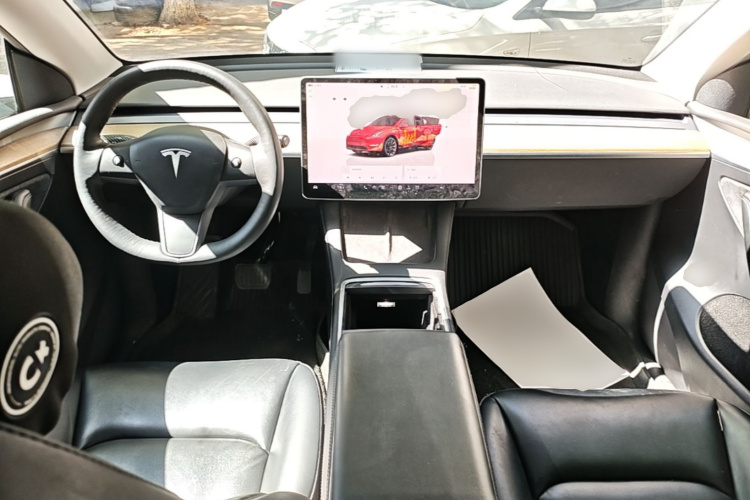 Tesla Model Y 2022 #11 Tesla Model Y 2022 immagine di auto #11