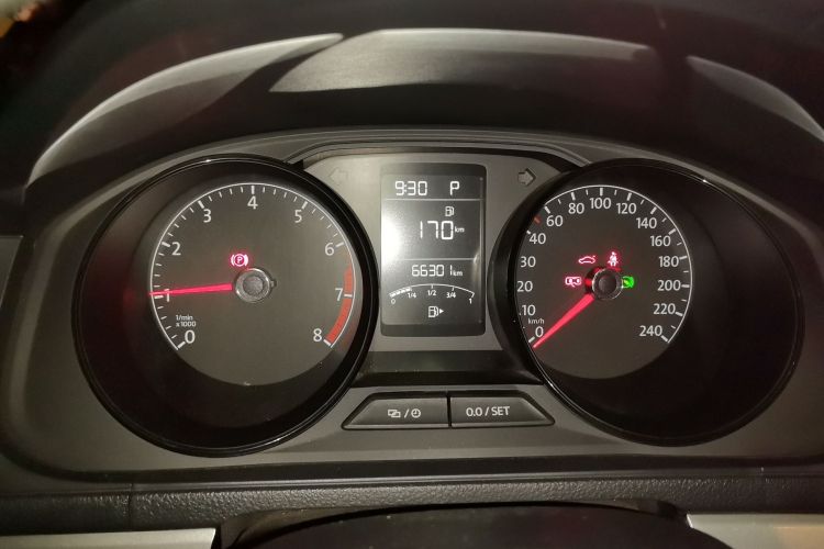 Volkswagen Lavida 2020 car image #12