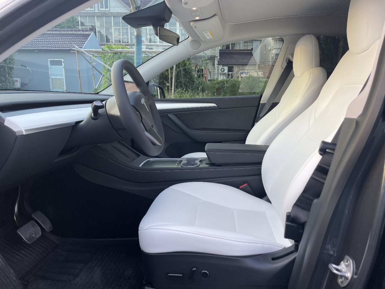 Tesla Model Y 2022 imagem de carro #5