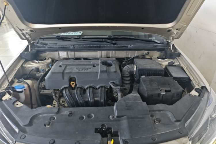 GEELY Emgrand 2019 #20 GEELY Emgrand 2019 car image #20
