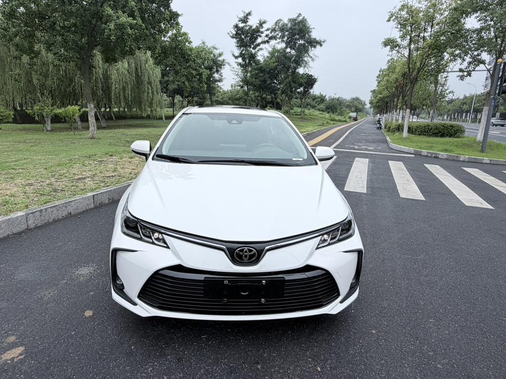 Toyota Corolla 2022 car image #2