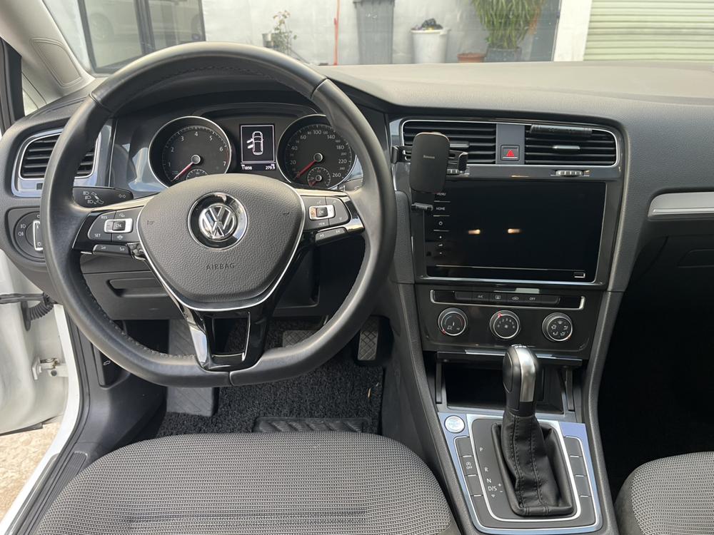 Volkswagen Golf 2020 #8 Volkswagen Golf 2020 car image #8