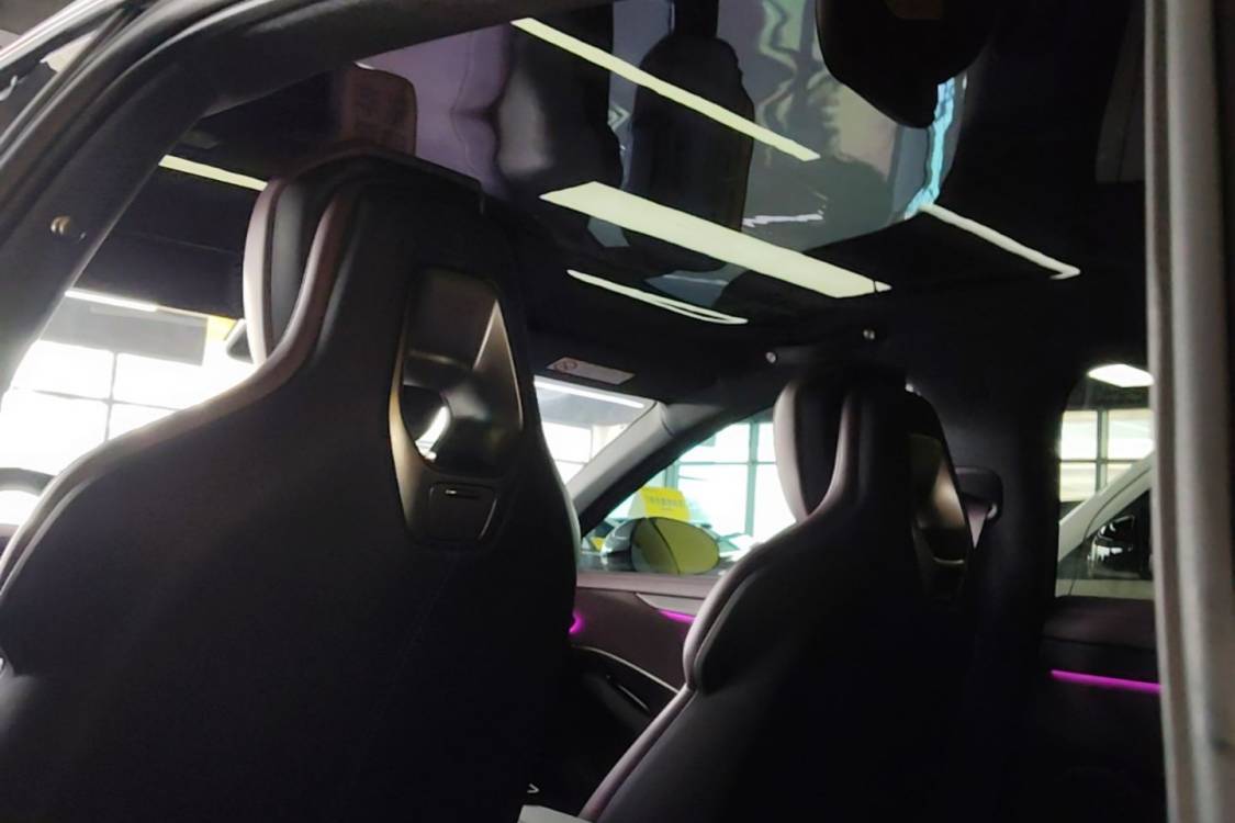 MI SU7 2024 car image #14
