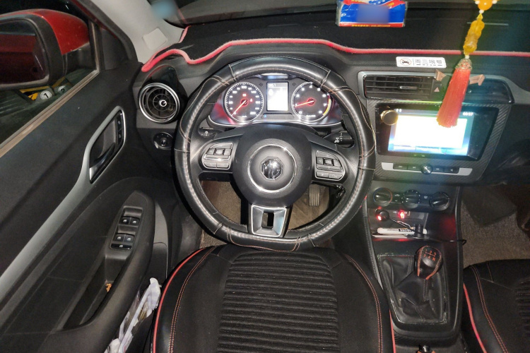 MG ZS 2017 #15 MG ZS 2017 car image #15
