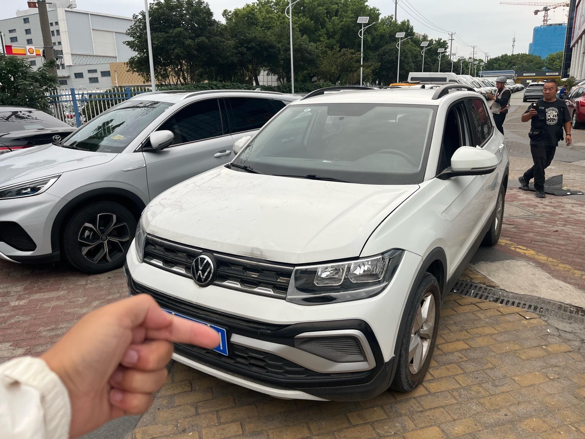 Volkswagen T-Cross 2023 Volkswagen T-Cross 2023 car image