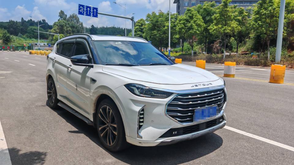 Jetour X70 PLUS 2021 image de voiture #2