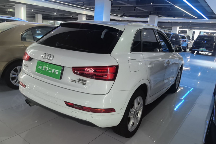 Audi Q3 2017 #7 Audi Q3 2017 car image #7