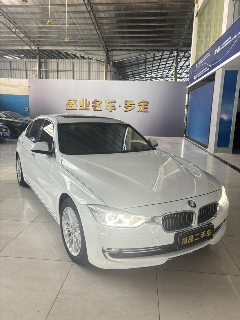 BMW 3 Series 2014 BMW 3 Series 2014 car image