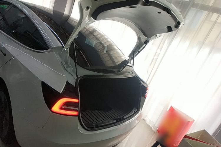 Tesla Model 3 2020 #19 Tesla Model 3 2020 car image #19