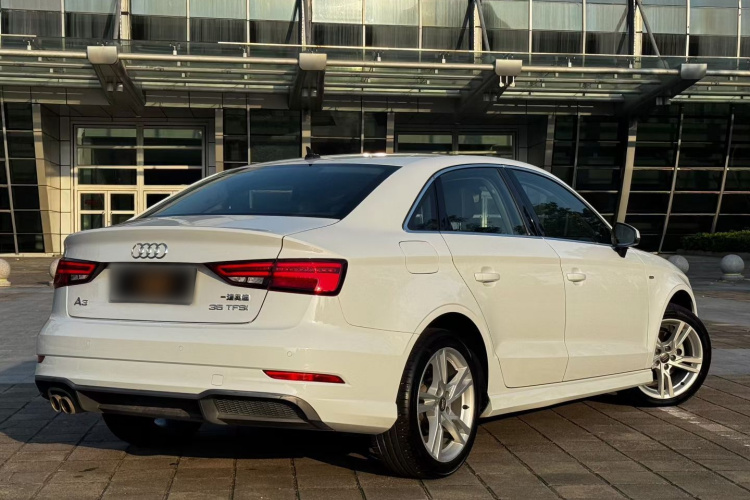 Audi A3 2020 car image #6
