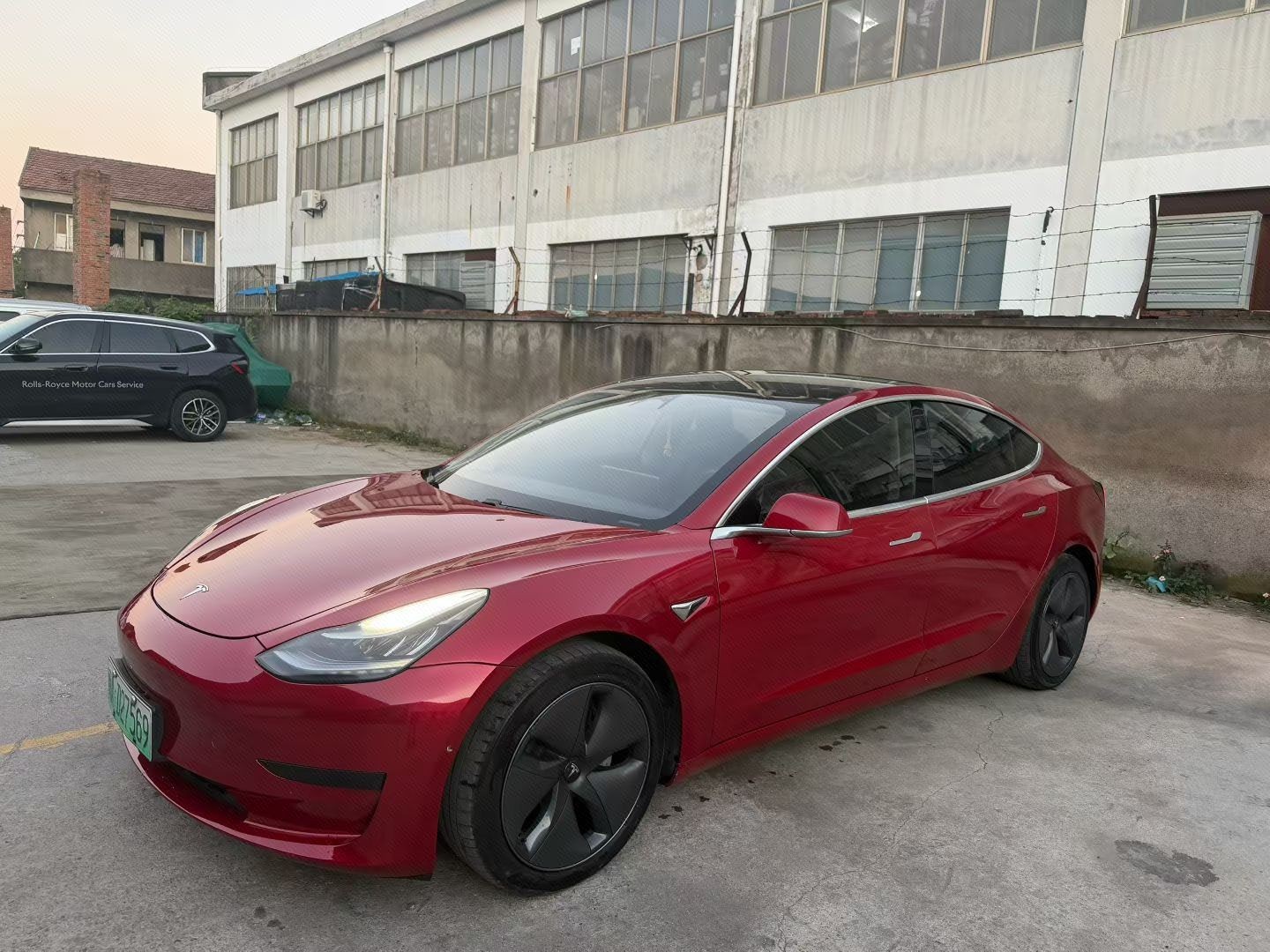Tesla Model 3 2020 immagine di auto 
