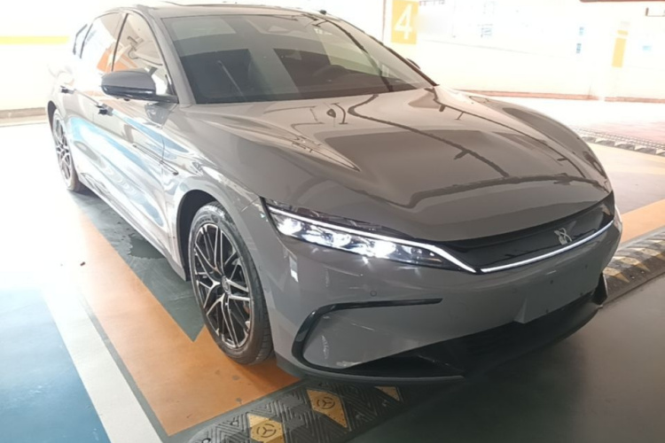 BYD Han 2025 #6 BYD Han 2025 car image #6