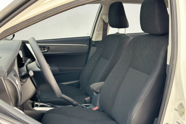 Toyota Corolla 2018 #24 Toyota Corolla 2018 car image #24