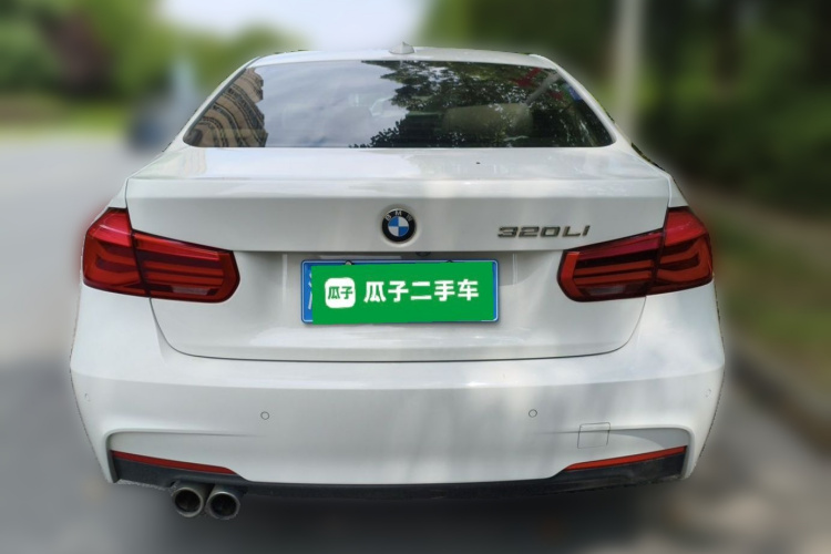 BMW 3 Series 2018 #4 BMW 3 Series 2018 car image #4