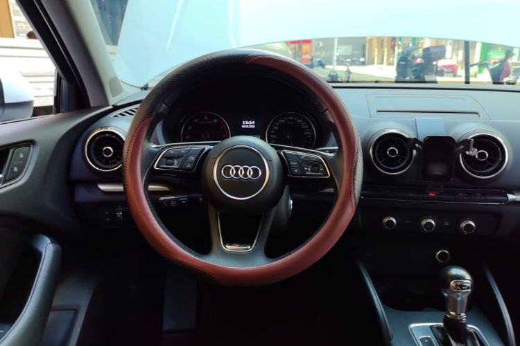 Audi A3 2019 #11 Audi A3 2019 car image #11