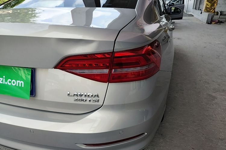 Volkswagen Lavida 2019 #8 Volkswagen Lavida 2019 car image #8