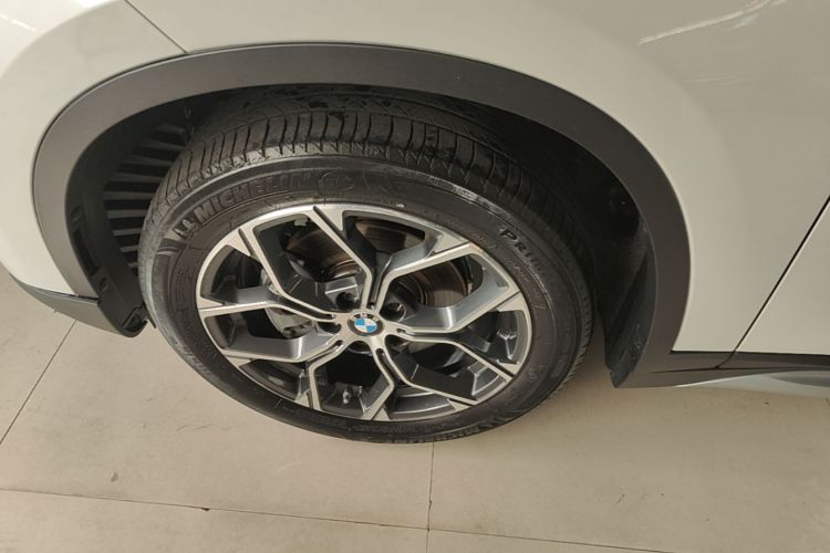 BMW X1 2021 immagine di auto #9