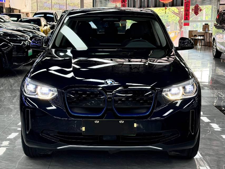 BMW iX3 2021 car image #3