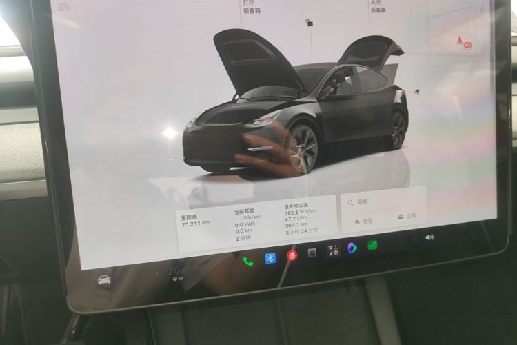 Tesla Model Y 2023 #12 Tesla Model Y 2023 immagine di auto #12
