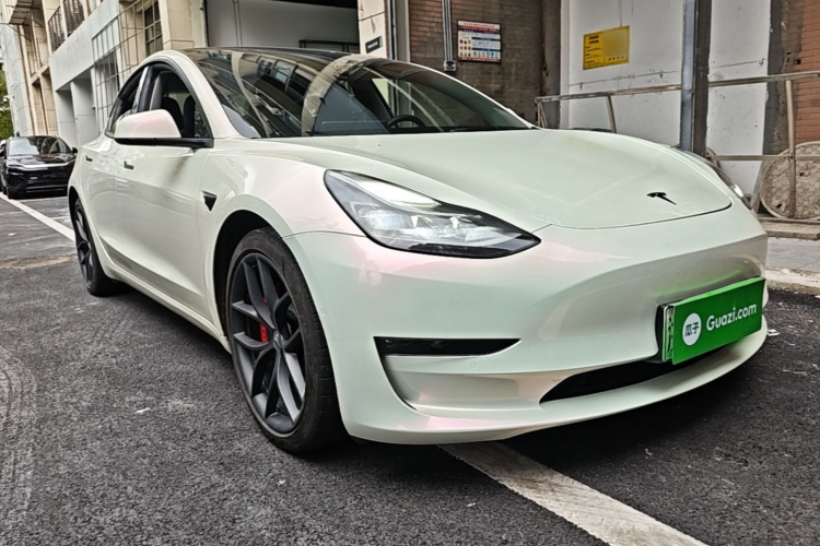 Tesla Model 3 2021 car image #4