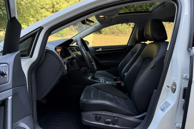 Volkswagen Golf 2018 #17 Volkswagen Golf 2018 car image #17