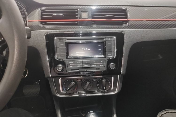 Volkswagen Santana 2018 #13 Volkswagen Santana 2018 car image #13