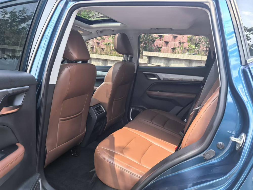 GEELY Vision X6 2022 car image #16