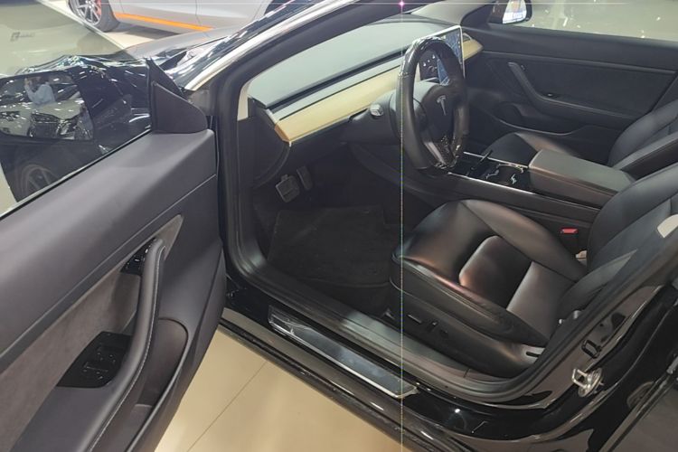 Tesla Model 3 2020 #16 Tesla Model 3 2020 car image #16