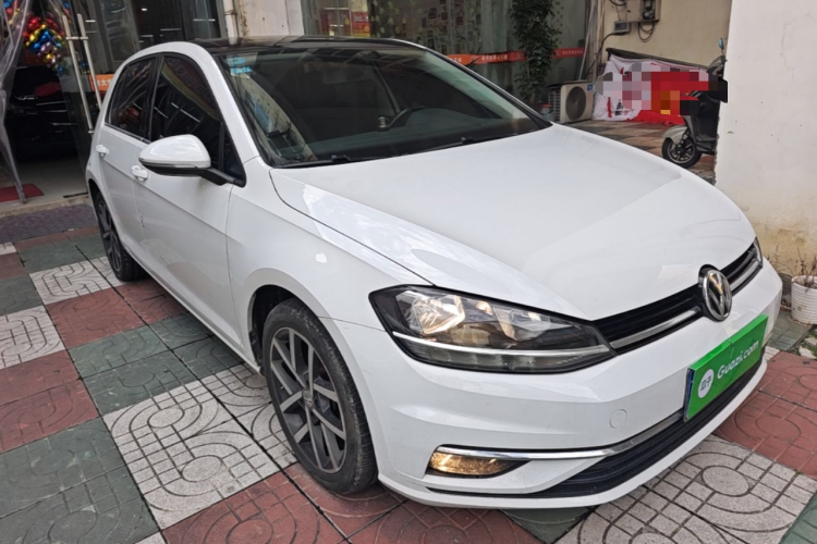 Volkswagen Golf 2020 #6 Volkswagen Golf 2020 صورة سيارة #6