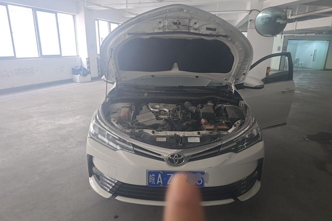 Toyota Corolla 2017 car image #11