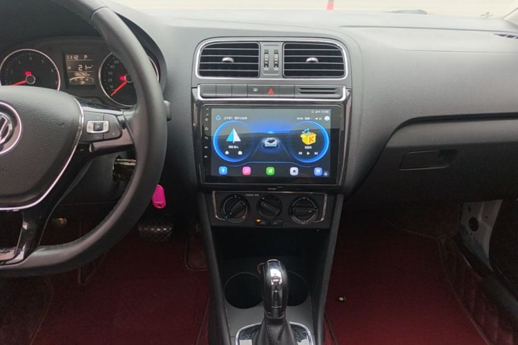 Volkswagen Polo 2016 #17 Volkswagen Polo 2016 car image #17
