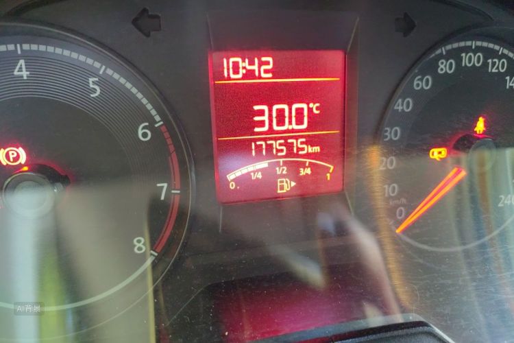 Volkswagen Santana 2017 #14 Volkswagen Santana 2017 car image #14