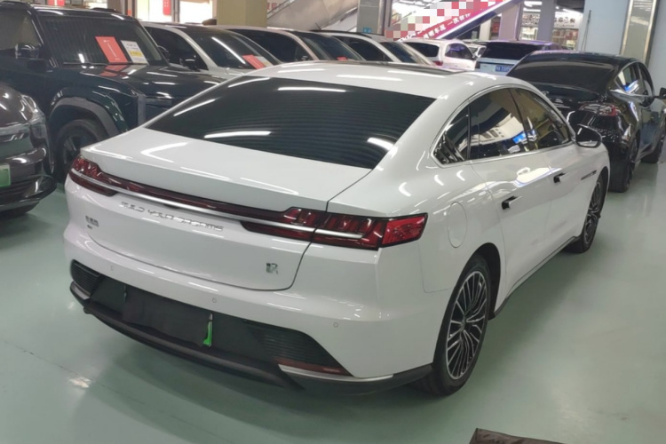 BYD Han 2023 imagem de carro #7