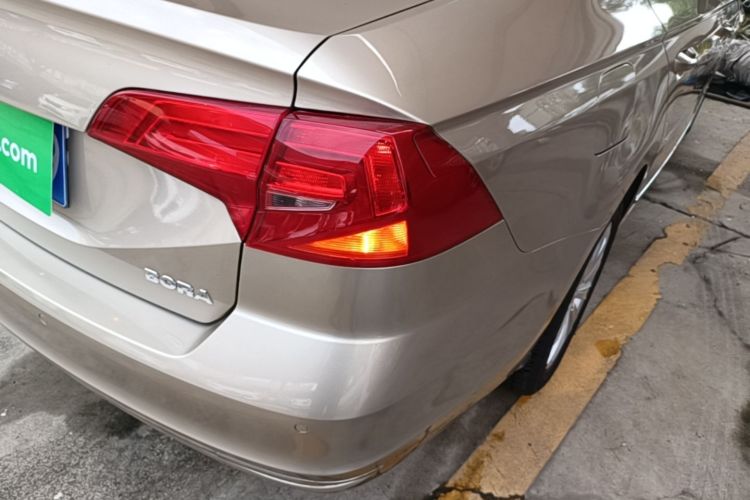 Volkswagen Bora 2016 #8 Volkswagen Bora 2016 car image #8