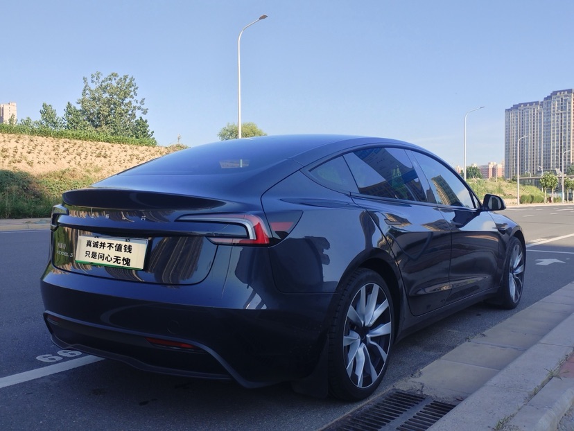 Tesla Model 3 2024 #7 Tesla Model 3 2024 car image #7