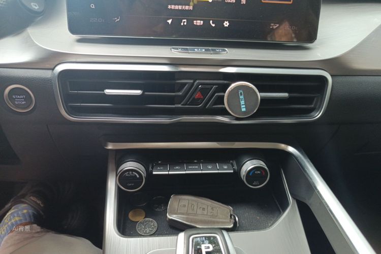 GEELY Coolray 2019 #15 GEELY Coolray 2019 car image #15