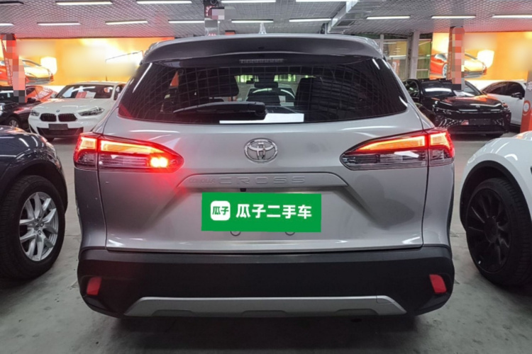 Toyota Corolla Cross 2023 #6 Toyota Corolla Cross 2023 car image #6