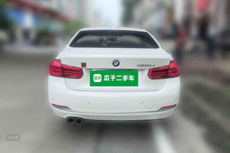 BMW 3 Series 2018 car image #6