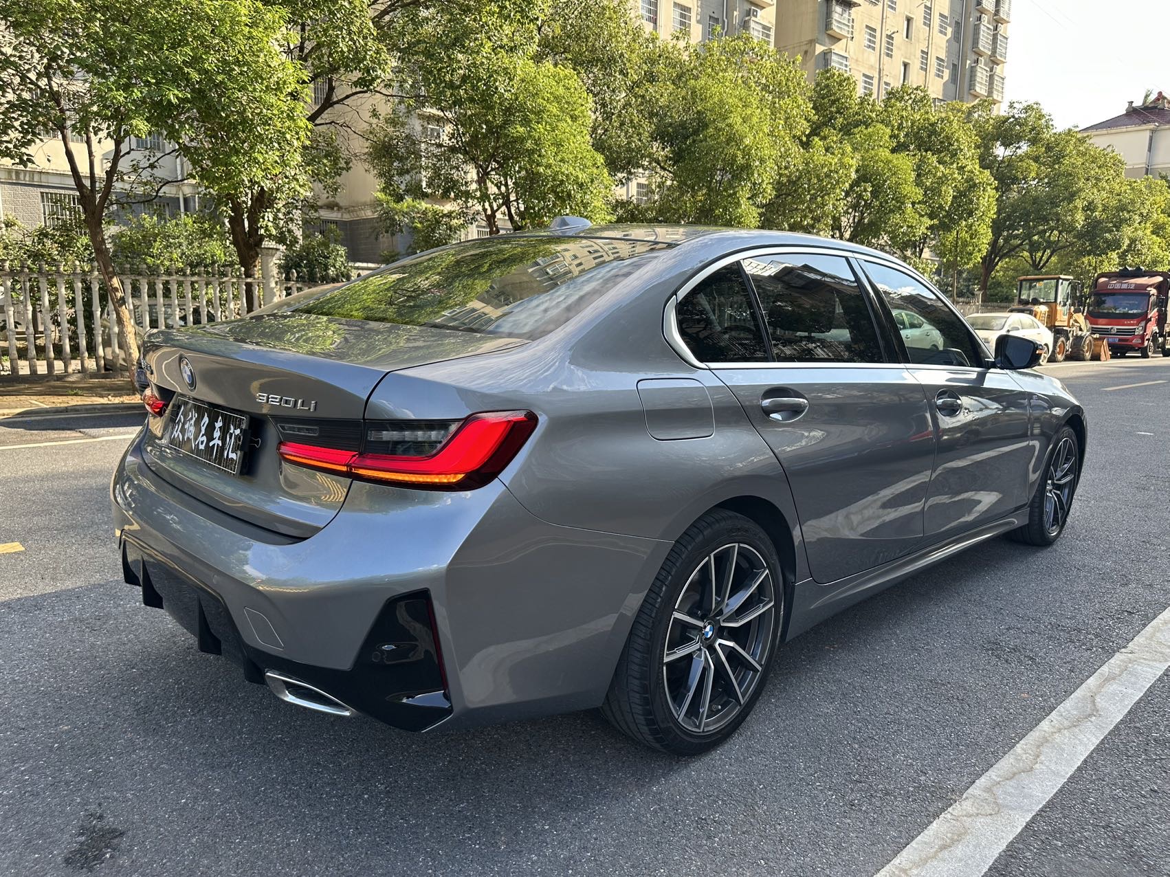 BMW 3 Series 2023 car image #9