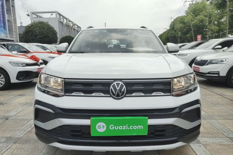 Volkswagen T-Cross 2025 #3 Volkswagen T-Cross 2025 car image #3