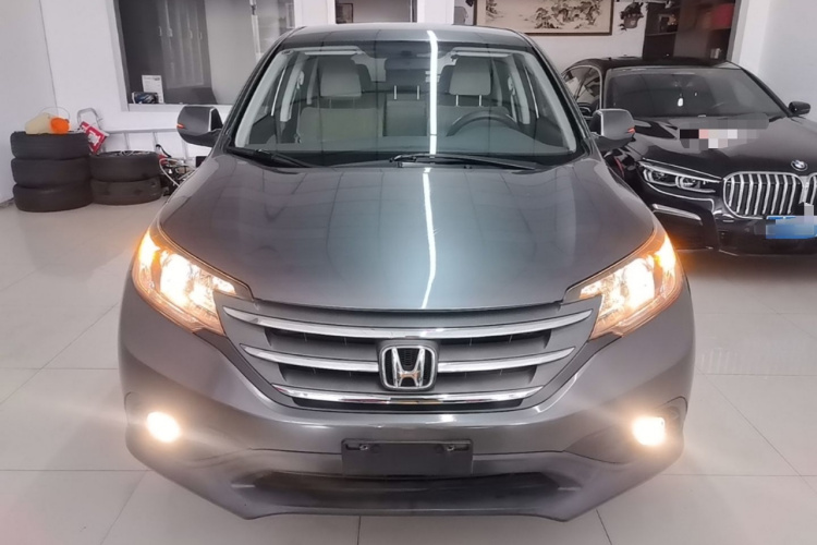 Honda CR-V 2015 #3 Honda CR-V 2015 car image #3