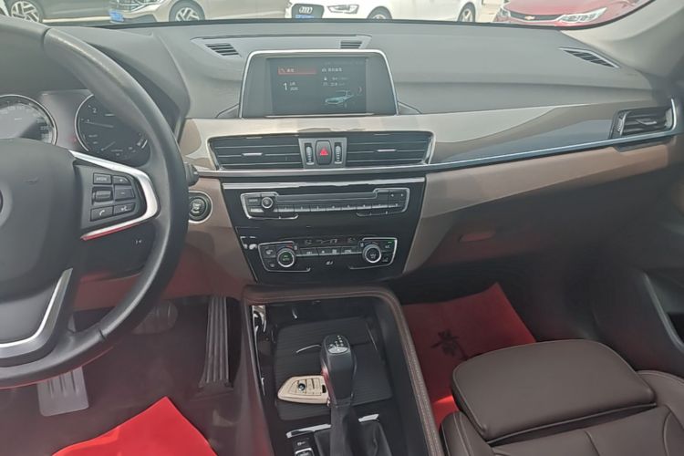 BMW X1 2019 immagine di auto #17