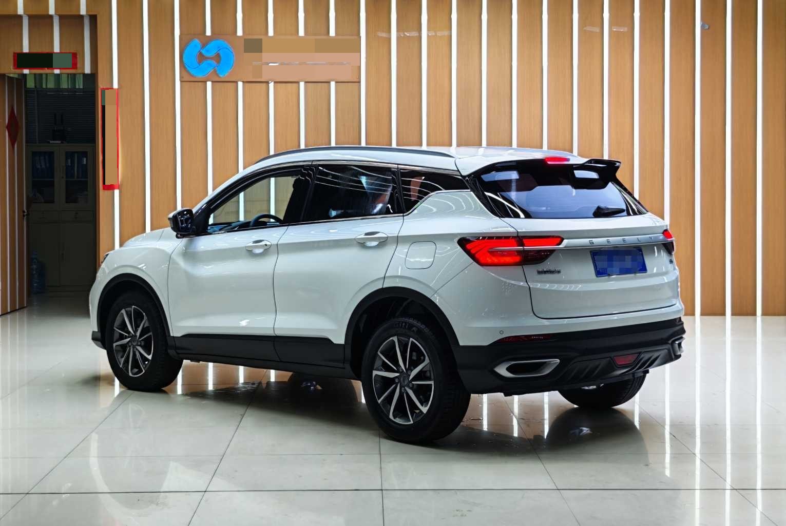 GEELY Coolray 2021 imagen de coche #9