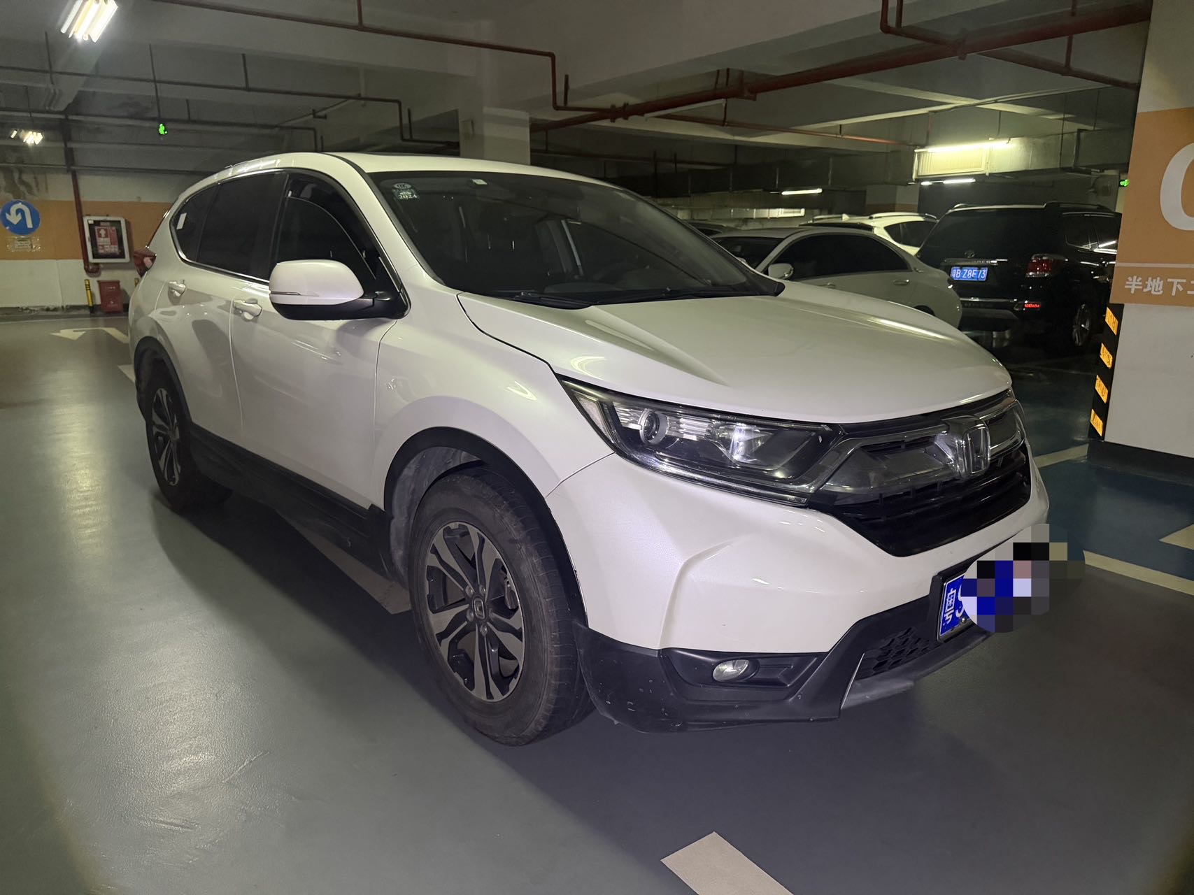 Honda CR-V 2018 car image #3