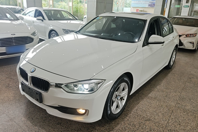 BMW 3 Series 2016 car image #2